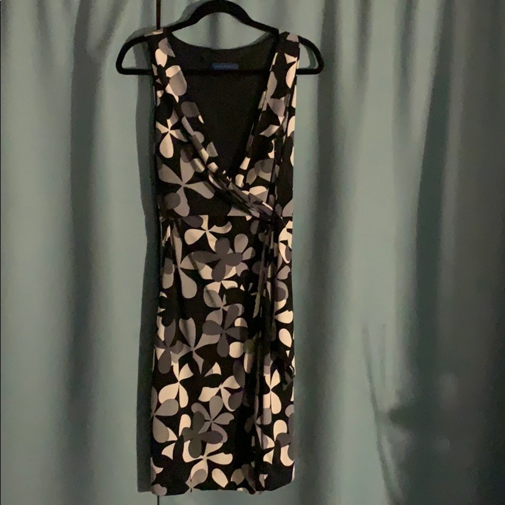 Black gray and white floral dress size 8